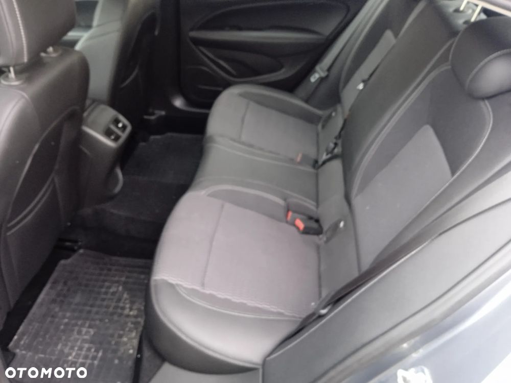 Opel Insignia 1.5 T GPF Enjoy S&S - 9