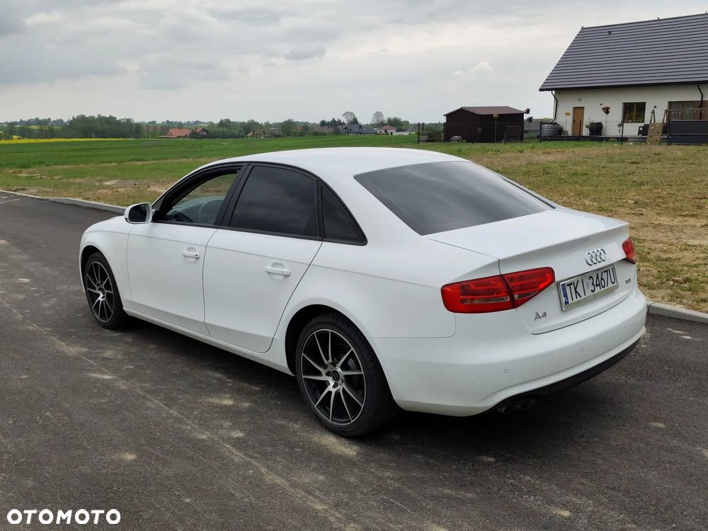 Audi A4 Limousine 2.0 TDI DPF Ambiente - 3