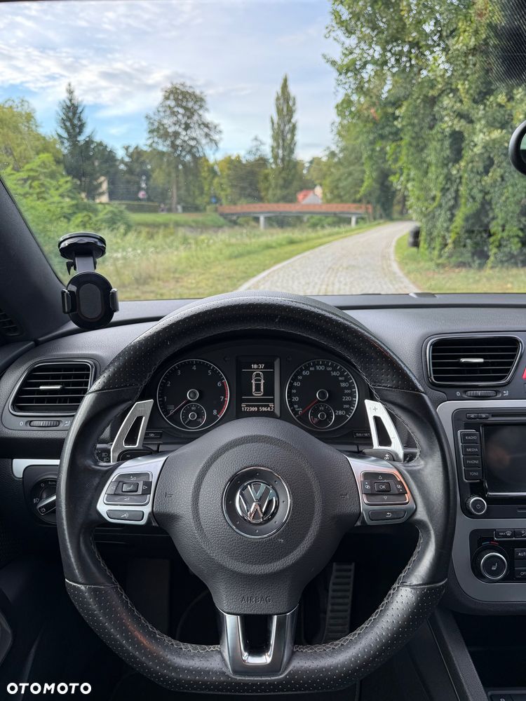 Volkswagen Scirocco 1.4 TSI DSG - 9