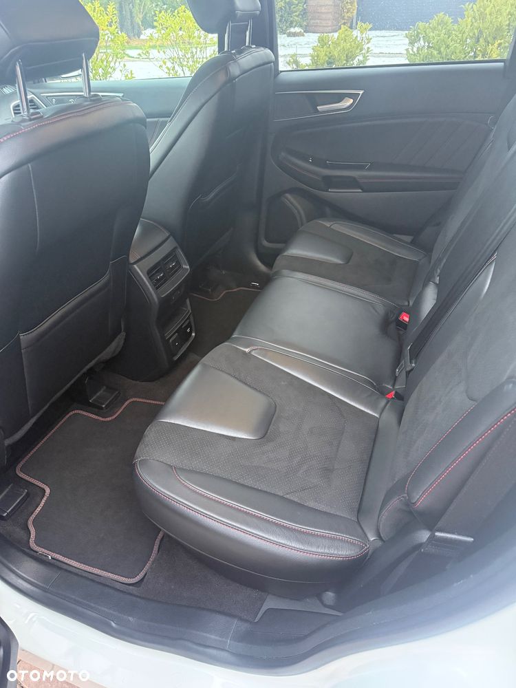 Ford Edge 2.0 EcoBlue Twin-Turbo 4WD ST-Line - 10