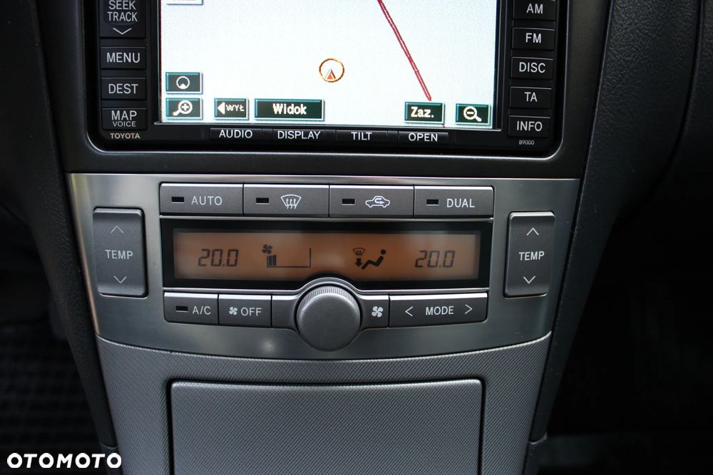 Toyota Avensis 2.0 D-4D Sol Premium - 30