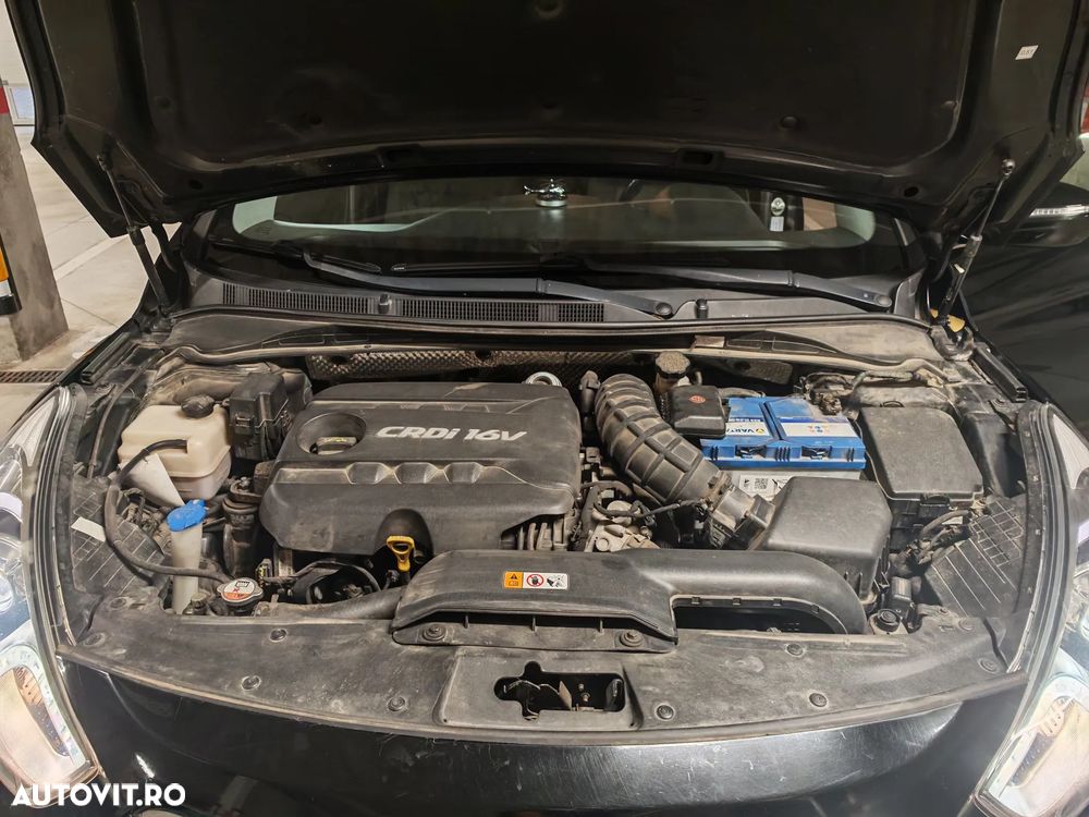 Hyundai i40 1.7 CRDI DPF Exclusive - 10