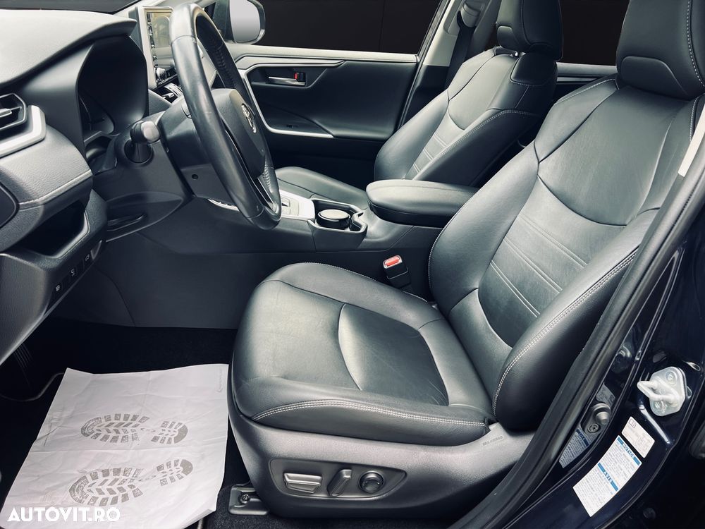 Toyota RAV4 2.5 4x4 Lounge - 15