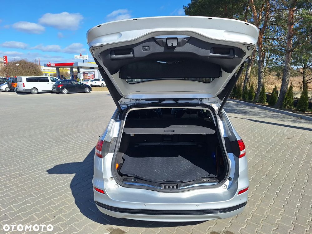 Ford Mondeo 2.0 EcoBlue Titanium - 8