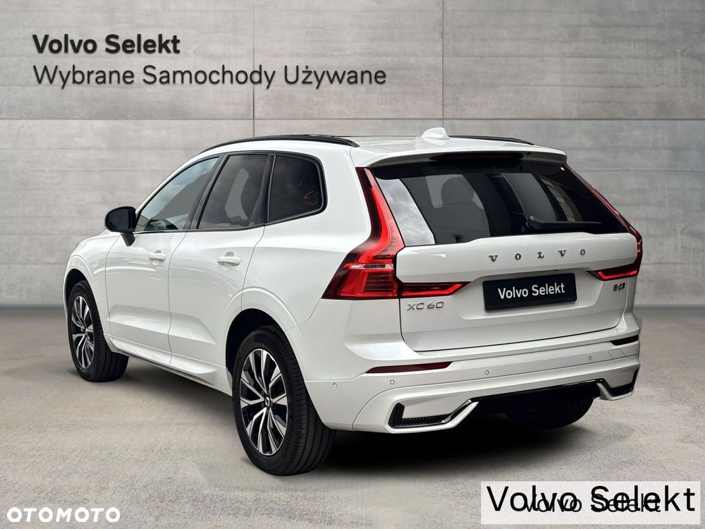 Volvo XC 60 - 4