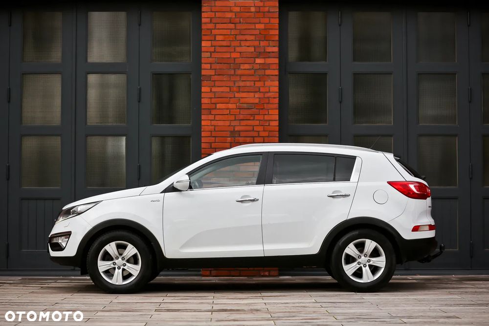 Kia Sportage 2.0 CRDI 4WD Automatik Spirit - 9