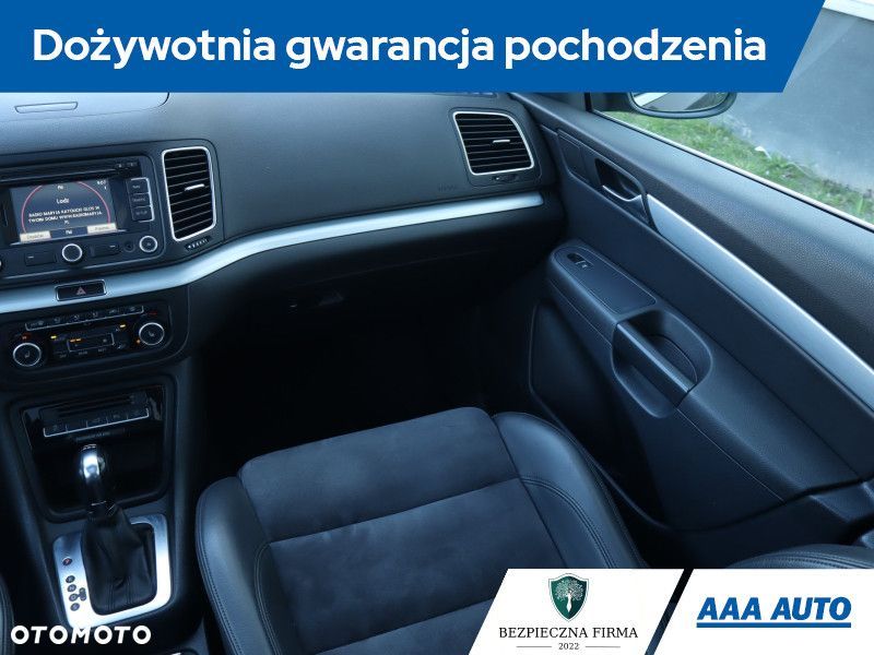 Volkswagen Sharan - 9