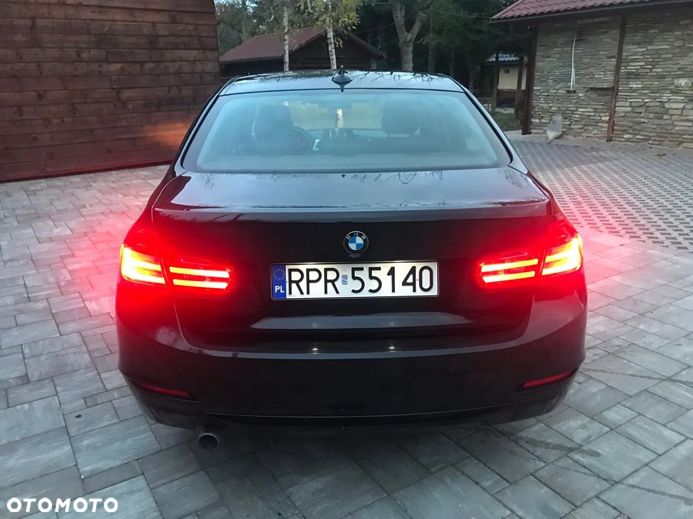 BMW Seria 3 320d - 7