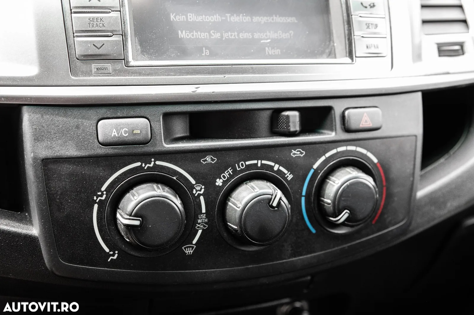 Toyota Hilux 4x4 Double Cab DPF Comfort - 14