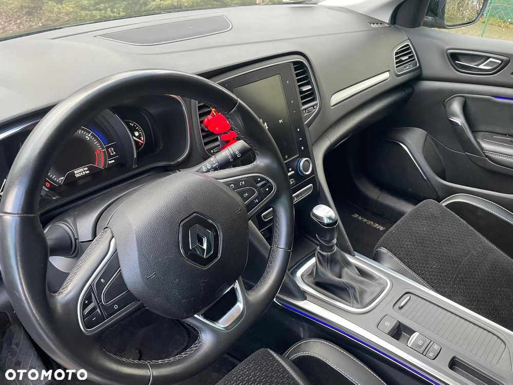 Renault Megane ENERGY TCe 130 INTENS - 22