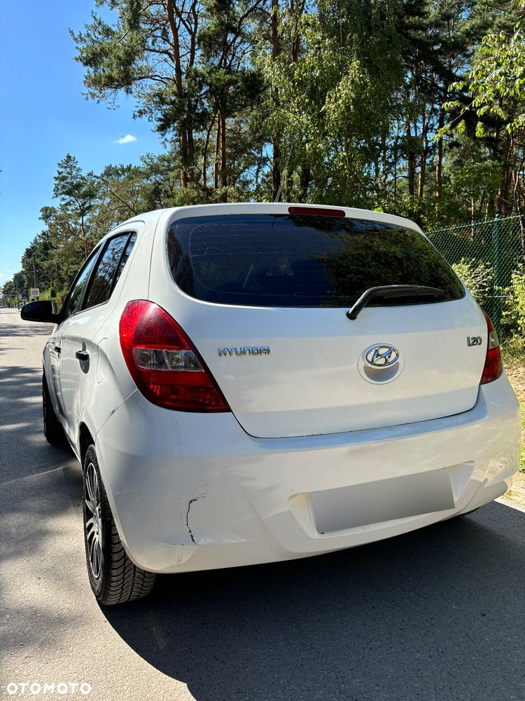 Hyundai i20 - 16