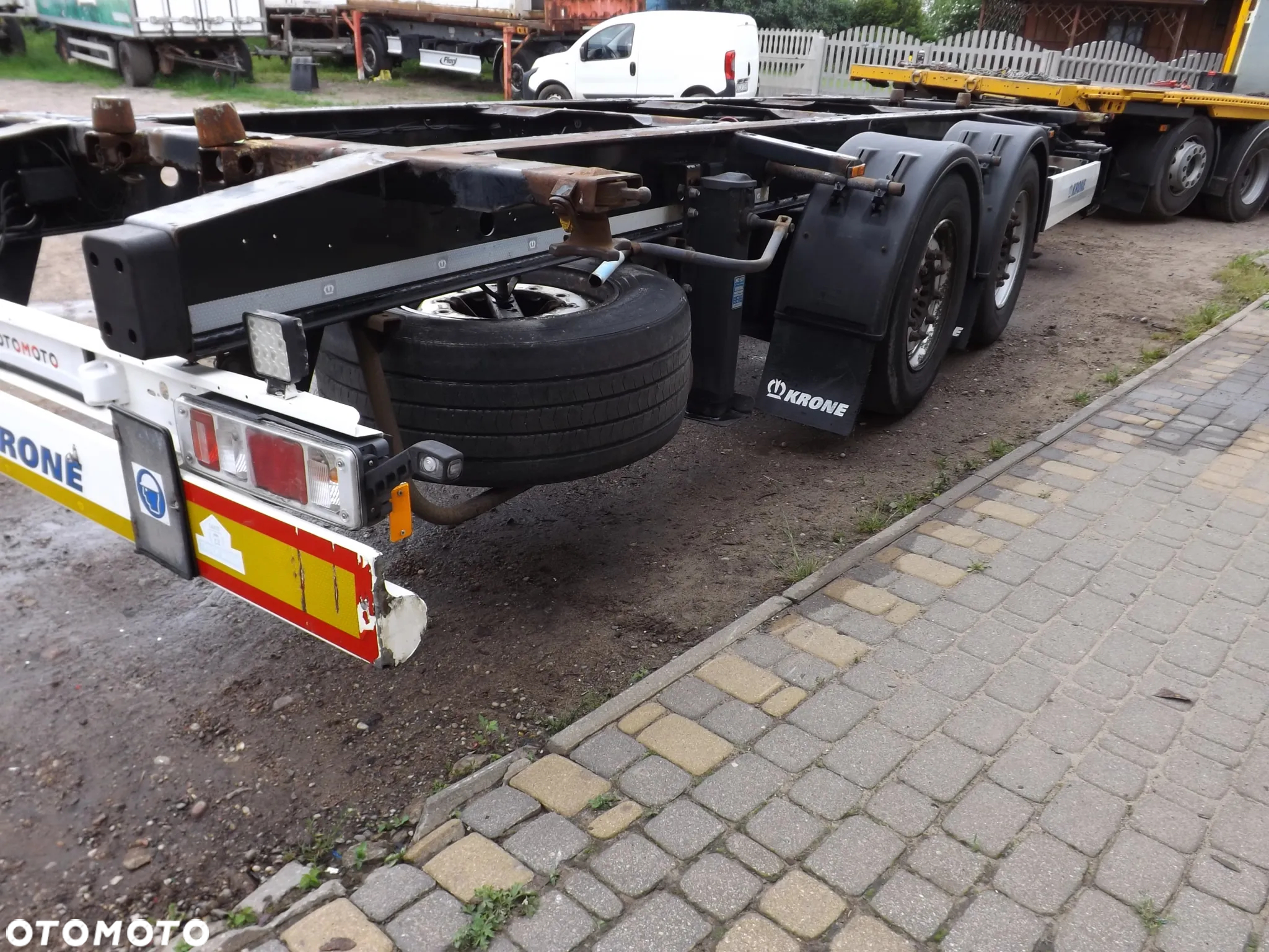 Krone przyczepa bdf tandem 2017r do zabudowy - 2