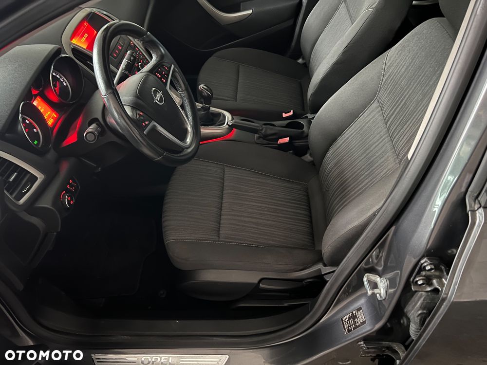 Opel Astra 1.7 CDTI Cosmo - 14