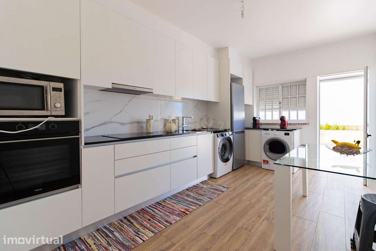 Espaçoso Apartamento T3 na Freixianda com Terraço - Grande imagem: 5/18