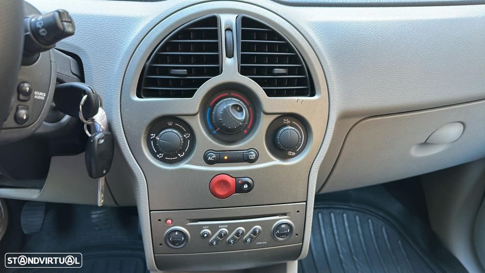 Renault Modus 1.2 Pack - 15