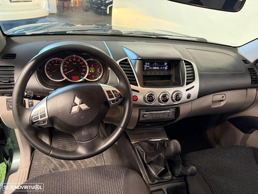 Mitsubishi L200 2.5 DI-D Club Intense 3L 4WD - 7