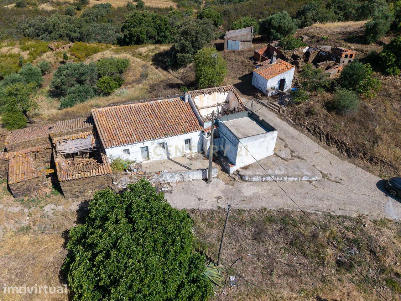 Conjunto de 2 Artigos Urbanos com Elevado Potencial de Reconstrução | - Grande imagem: 2/18
