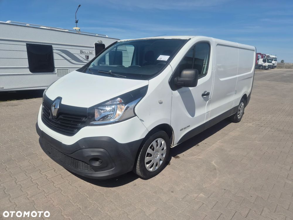 Renault Trafic - 1