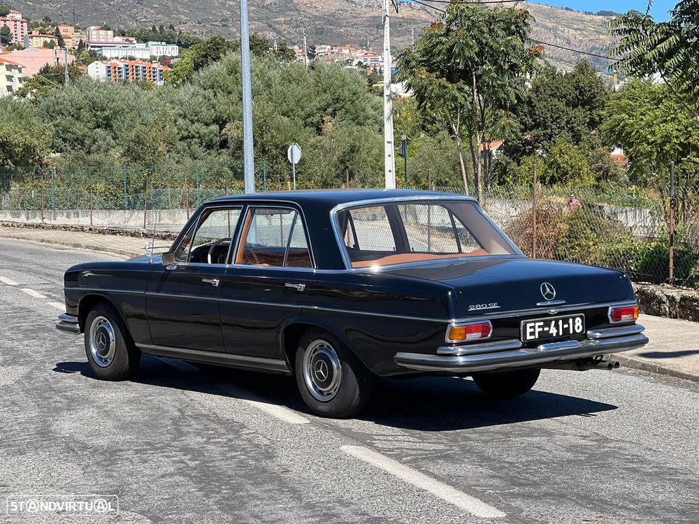 Mercedes-Benz 280 - 18
