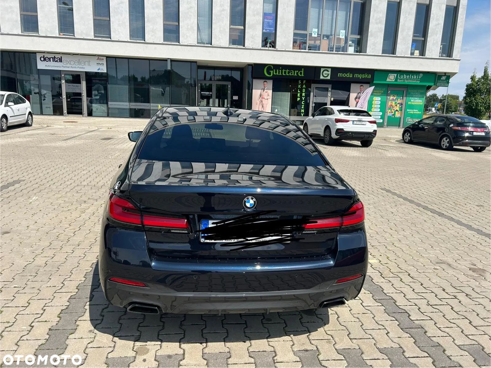 BMW Seria 5 520d M Sport - 1