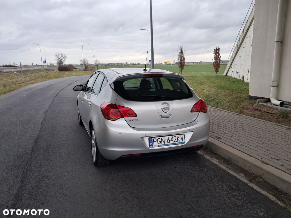Opel Astra 1.6 111 - 4