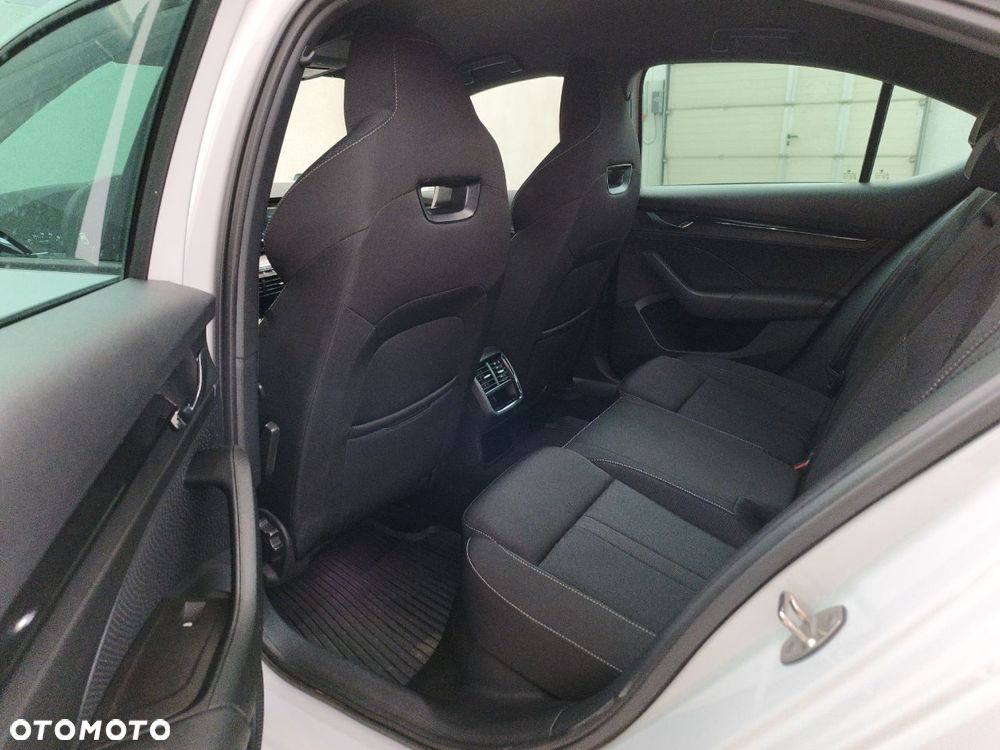 Skoda Octavia - 7