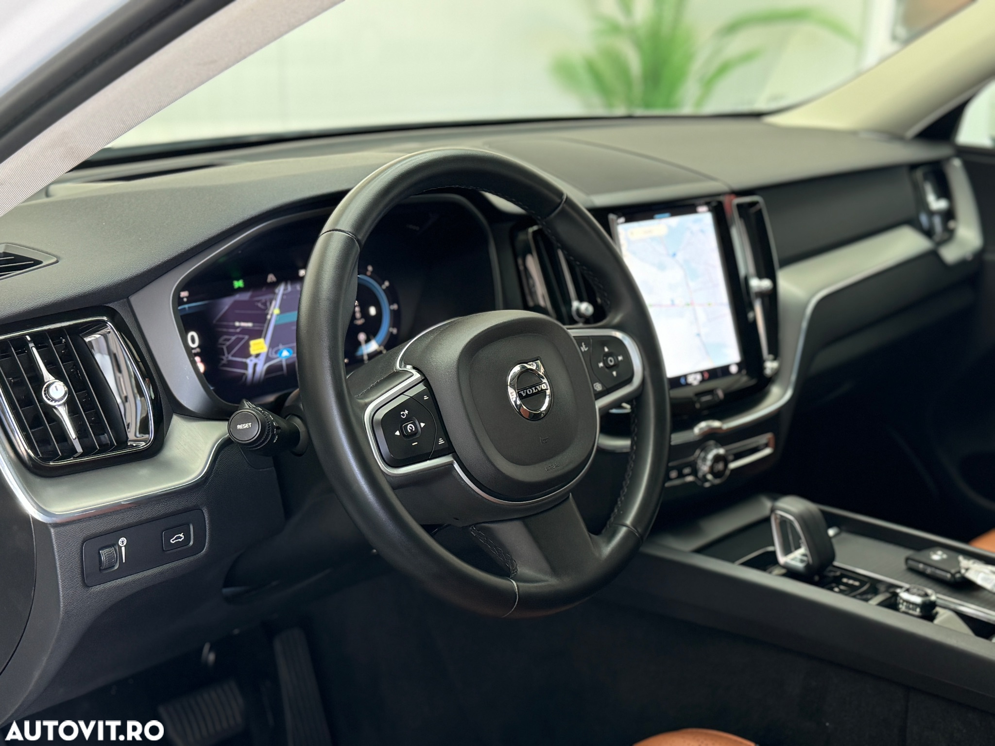 Volvo XC 60 B4 MHEV AT8 AWD Inscription - 12