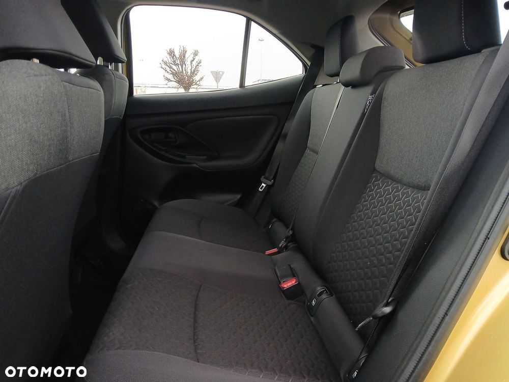 Toyota Yaris Cross Hybrid 1.5 Comfort 4x4 - 15