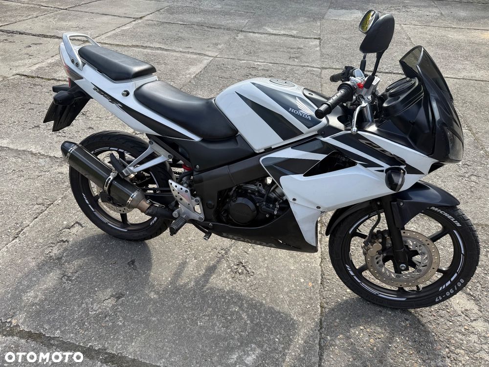 Honda CBR - 2
