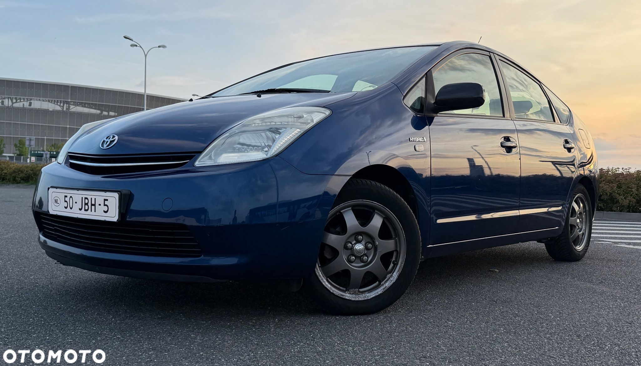 Toyota Prius - 1