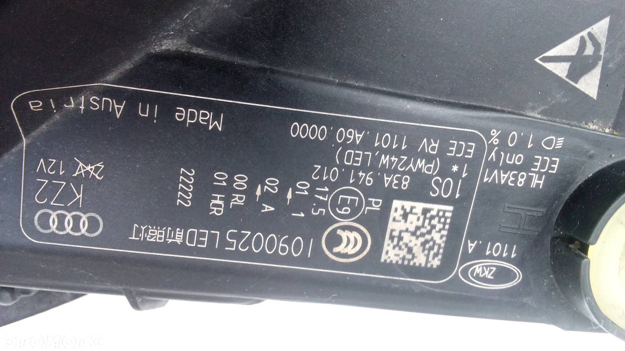 Lampa prawa Led Audi Q3 83a bdb.stan Demontaż Kompletna Europa Orginał - 4