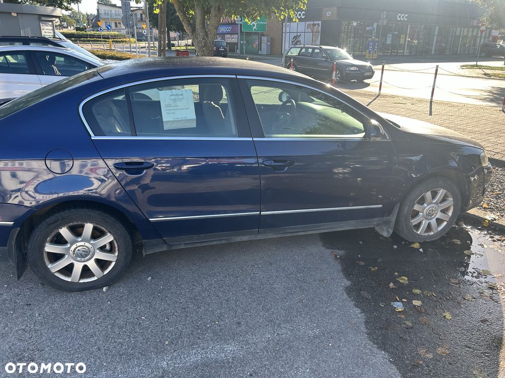 Volkswagen Passat - 6