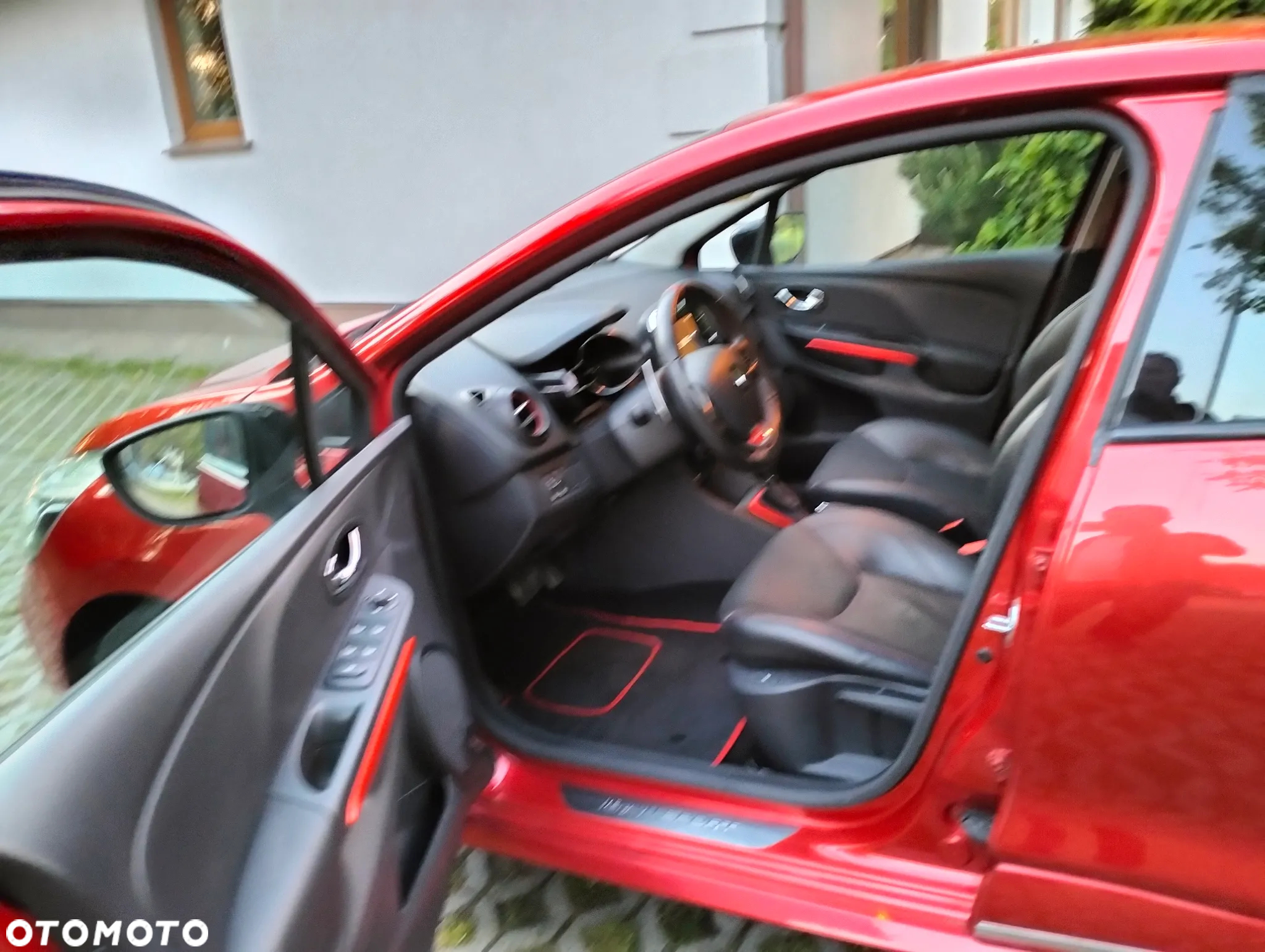 Renault Clio 1.6 R.S 200 EDC - 8