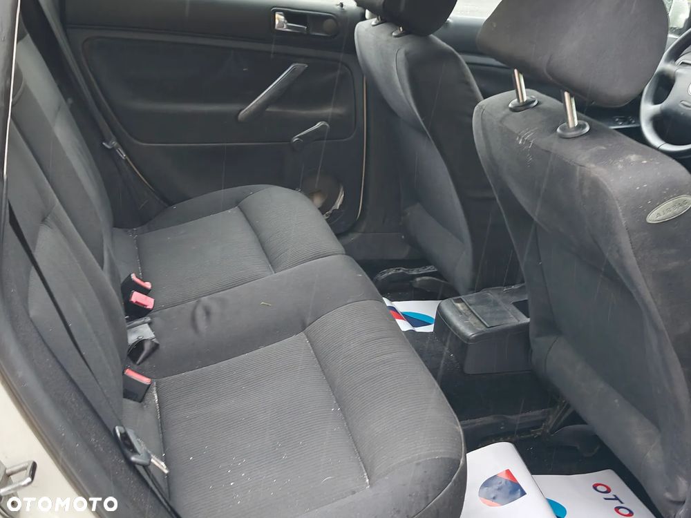 Volkswagen Passat Variant 1.9 TDI Comfortline - 8
