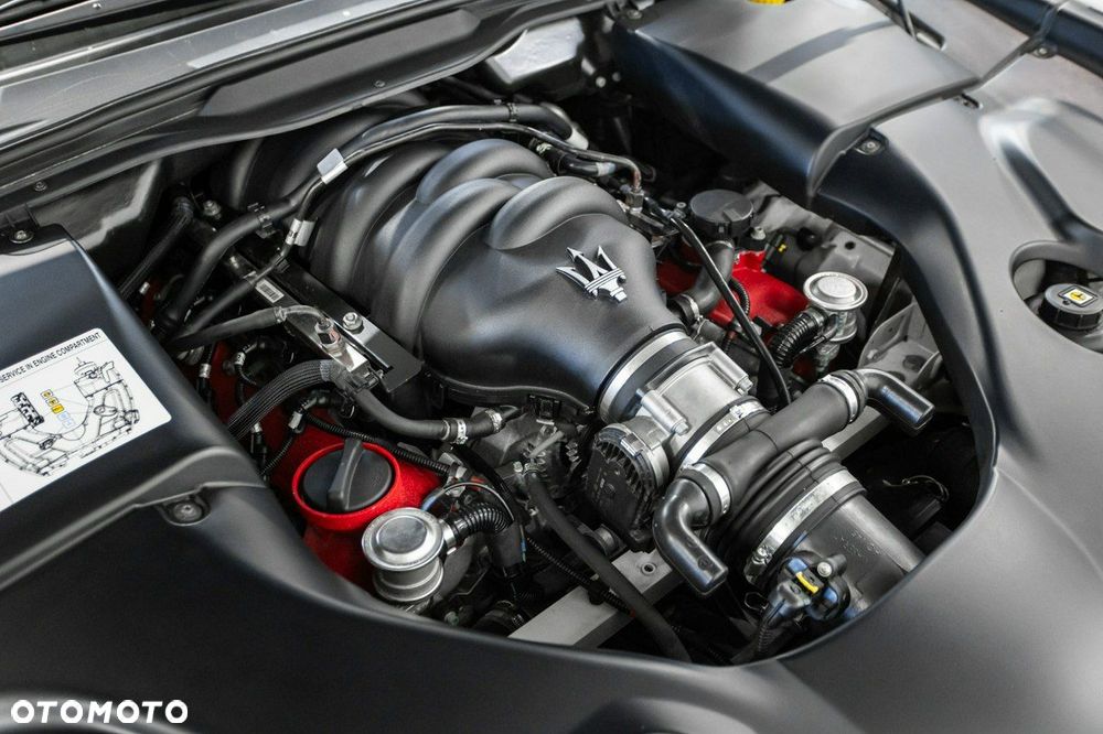 Maserati GranTurismo Sport - 16