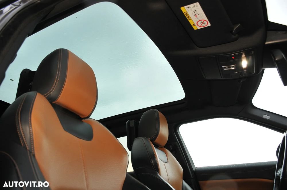 Land Rover Range Rover Evoque - 14