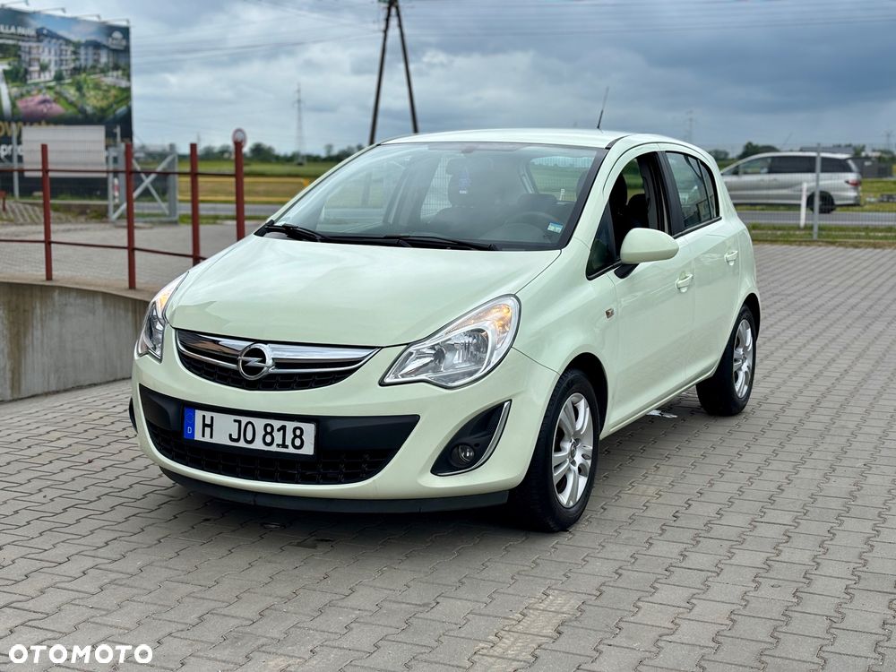 Opel Corsa - 2