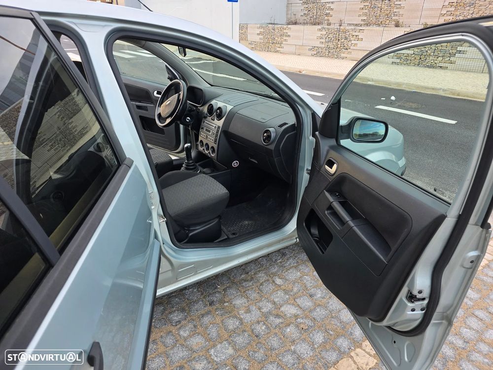 Ford Fusion 1.25 Zetec - 7