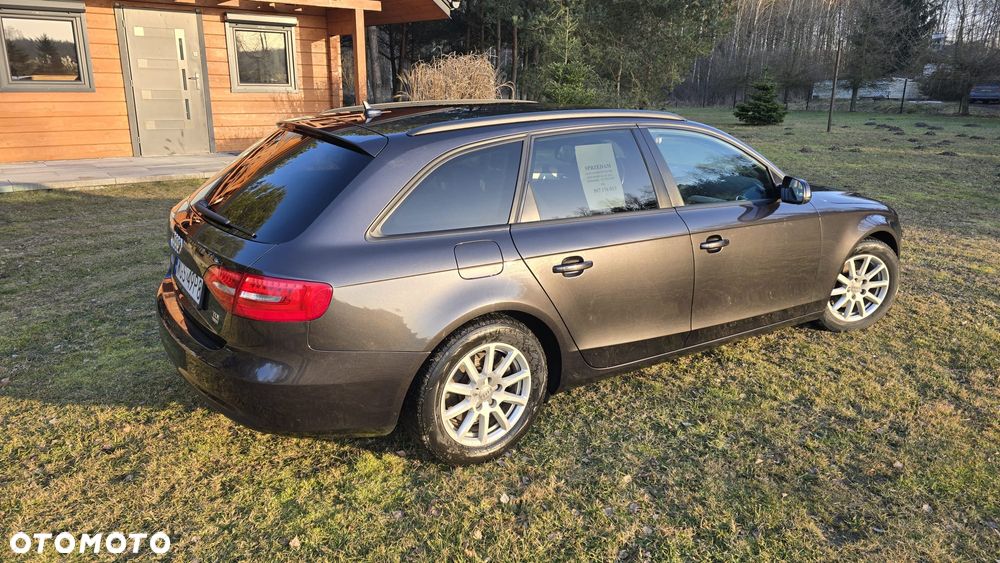 Audi A4 Avant 2.0 TDI ultra - 4