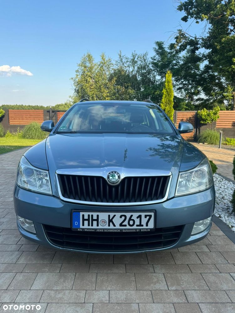 Skoda Octavia 1.6 TDI DPF Ambition - 5
