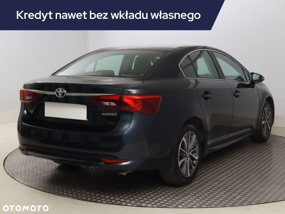 Toyota Avensis - 7