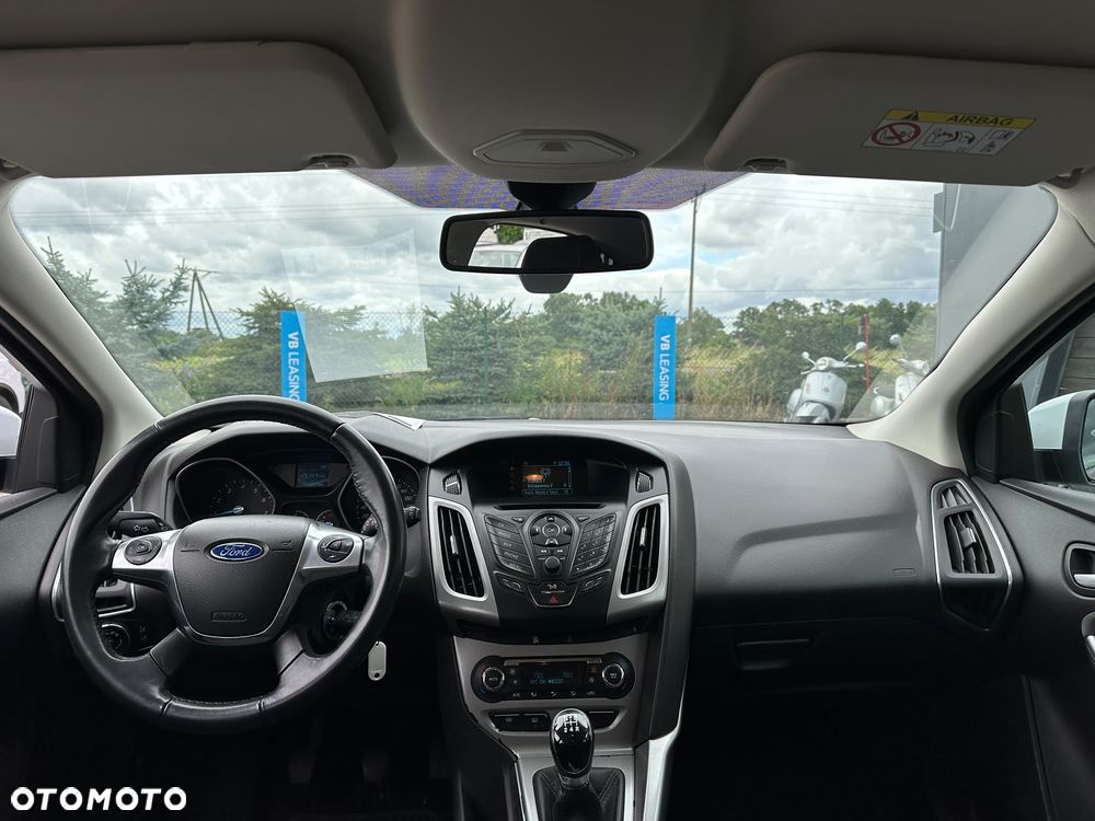 Ford Focus - 14