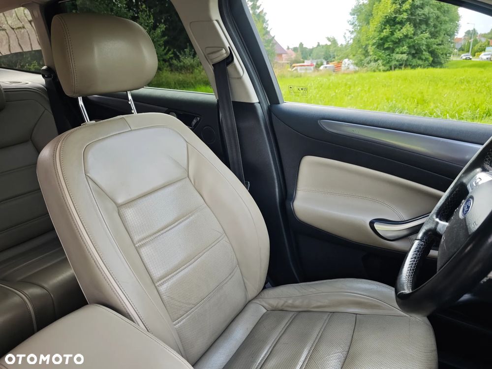 Ford Mondeo 2.2 TDCi Titanium - 9