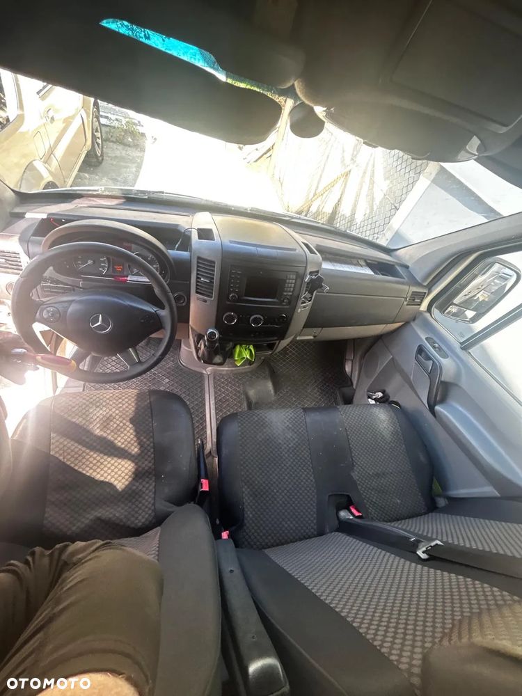 Mercedes-Benz SPRINTER - 3