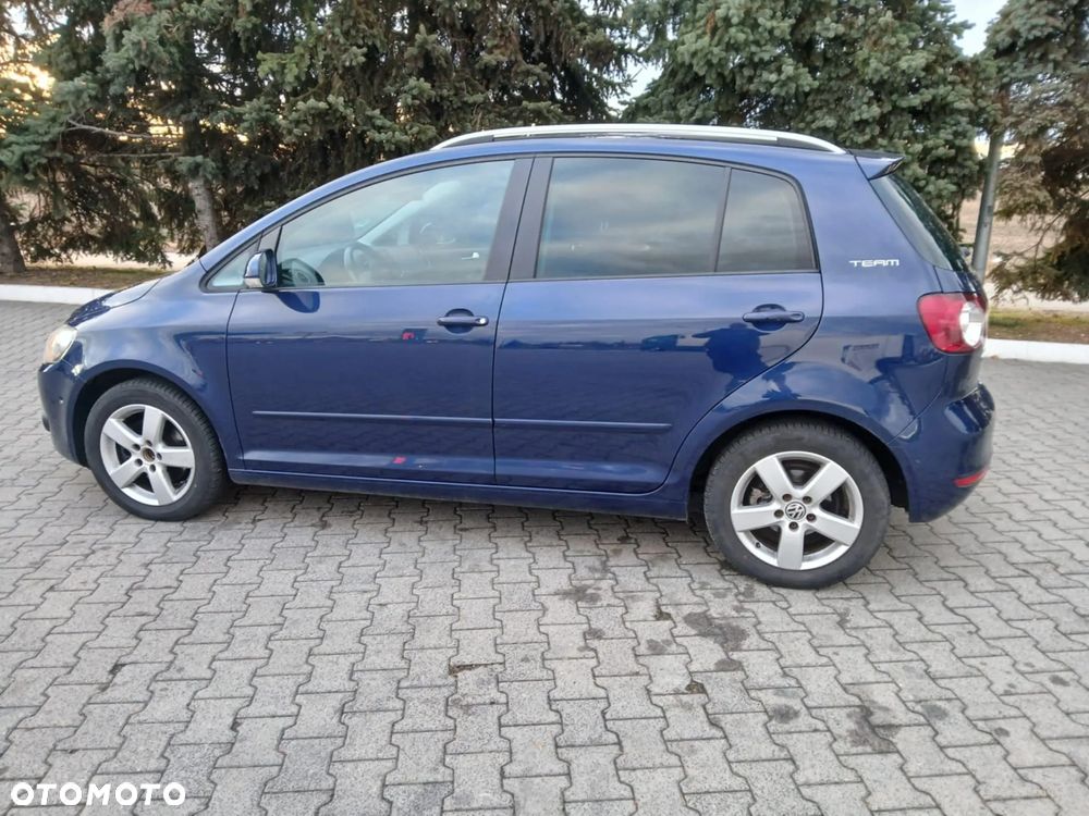 Volkswagen Golf Plus - 15
