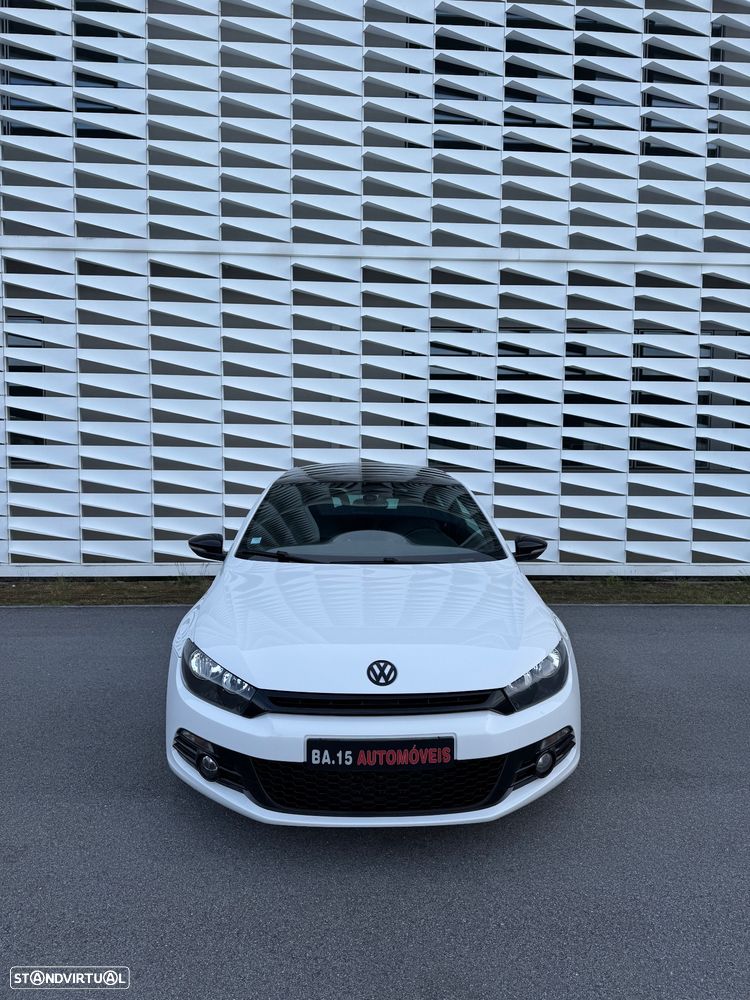 VW Scirocco 2.0 TDI DSG Edition - 2