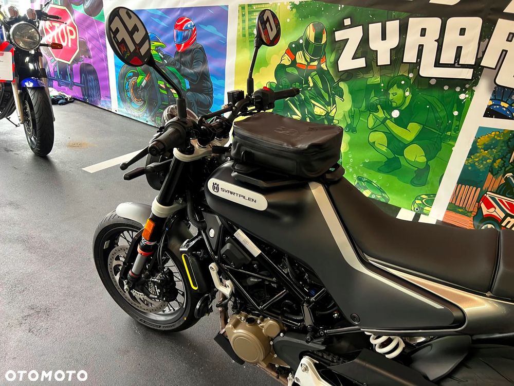 Husqvarna Svartpilen - 22