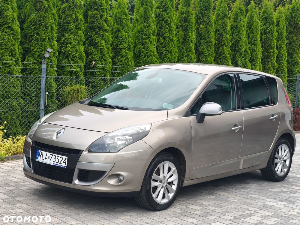 Renault Scenic 1.6 16V 110 TomTom Edition - 2