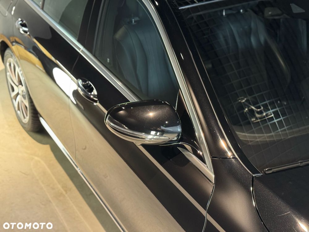 Mercedes-Benz Klasa E 400 4-Matic 9G-TRONIC - 7