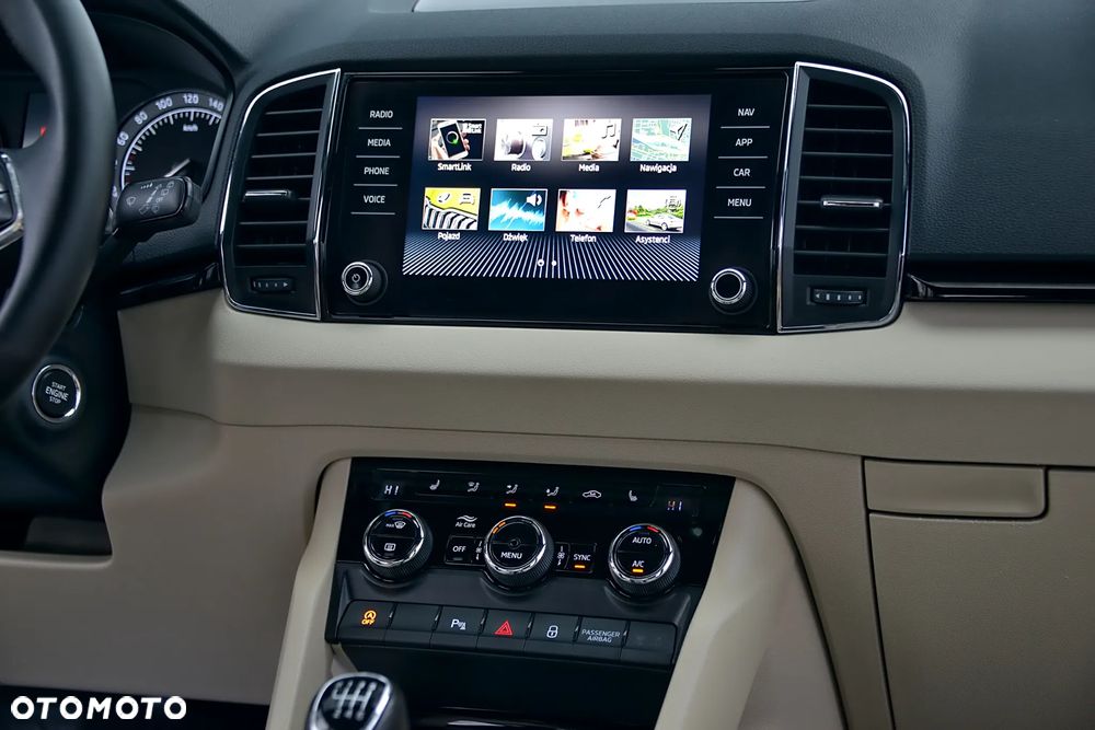 Skoda Karoq 2.0 TDI SCR Sportline - 8